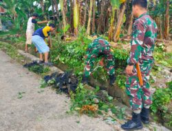 karya Bakti Pembersihan Selokan Bersama Masyarakat Wujud Kepedulian Koramil Maiwa