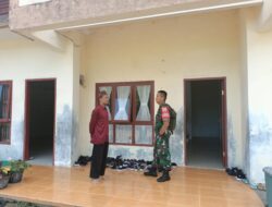 Tinjau Hari Pertama Masuk Sekolah Paska Libur Bersama Babinsa Koramil 03/Sungai Sariak Datangi Sekolah yang Ada di Wilayah Binaan