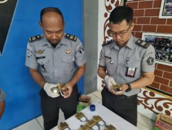 Tingkatkan Kamtib, Lapas Banjarbaru Lakukan Pemeliharaan dan Rolling Gembok Kamar Warga Binaan