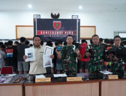 Danrem 141/TP Hadiri Konferensi Pers Kodam XIV/Hsn di Kota Makassar Terkait Sindikat Penipuan Online Di Kab. Sidrap