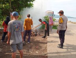 Kerjasama Yang Solid, Babinsa Koramil-01/Ujung Bersama Masyarakat Ciptakan Lingkungan Yang Bersih