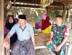 Sebagai Babinsa Koramil 02/Enrekang Tetap Melaksanakan Komsos Bersama Warga Desa Binaan Walau Saat Suasana Lebaran