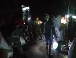 Kompak, Babinsa dam Bhabinkamtibmas Di Kabupaten Pinrang Awasi Penyerapan Gabah Petani Oleh Bulog
