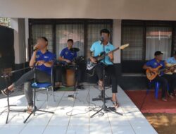Kreativitas Warga Binaan: Rawana Band Meriahkan Ruang Kunjungan Rutan Pelaihari