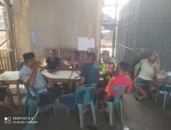 Melalui Komsos, Babinsa Koramil 03/Delima Jalin Dialog Humanis dengan Warga Desa Sagoe Bambong