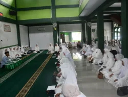 Doa Bersama Warnai Peringatan HUT Ke-80 Persit Kartika Chandra Kirana Koorcab Rem 181 PD XVIII/Kasuari