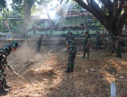 Sambut HUT ke-81 RI, Kodim 1405/Parepare Bersama Polri, Masyarakat dan Mahasiswa Gelar Karya Bakti di TMP Paccekke 