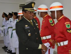 KASREM 181/PVT HADIRI UPACARA PENGUKUHAN PASKIBRAKA KABUPATEN SORONG TAHUN 2026