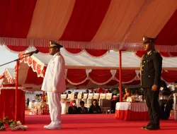 DANREM 181/PVT HADIRI UPACARA PENURUNAN BENDERA MERAH PUTIH DALAM PERINGATAN HUT KE-81 KEMERDEKAAN RI