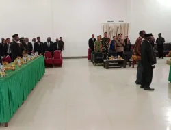 DANDIM 1703/DEIYAI HADIRI PELANTIKAN PAW ANGGOTA DPRK PANIAI, DUKUNG PENGUATAN SINERGI PEMERINTAHAN DAERAH