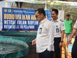 Kakanwil Ditjenpas Kalsel Tinjau Budidaya Ikan Bioflok di SAE Rutan Pelaihari