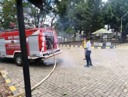 Damkar Tanah Laut Salurkan Bantuan Air Bersih untuk Penuhi Kebutuhan Warga Binaan Rutan Pelaihari