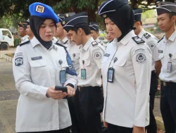 Jaga Integritas dan Kedisiplinan, Satopspatnal Rutan Pelaihari Periksa Handphone dan Atribut Pegawai
