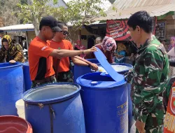 Peduli Kebutuhan Warga, Kodim 1404/Pinrang Gerak Cepat Salurkan Bantuan Air Bersih